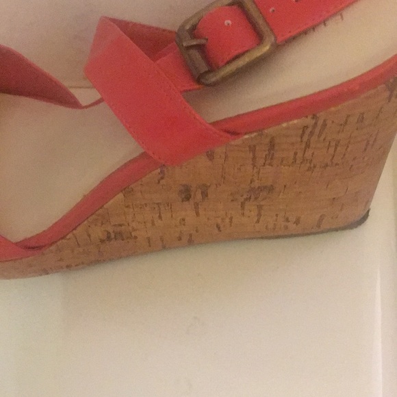 Wedge heel sandals - Picture 4 of 5